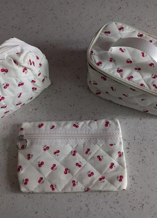 3 trousses pour maquillage ou affaires scolaires blanches, brand: sans, condition: New with tags, €12.99, €14.34 includes Buyer Protection