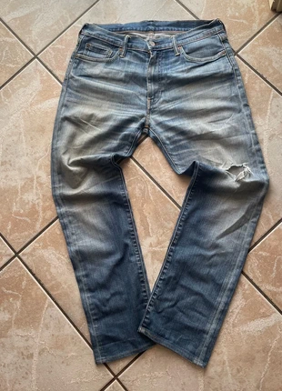Pantalone Levi’s – Taglia 46, merk: Levi's, staat: Nieuw zonder prijskaartje, maat: W36 | FR 46, € 16,00, € 17,50 inclusief Kopersbescherming