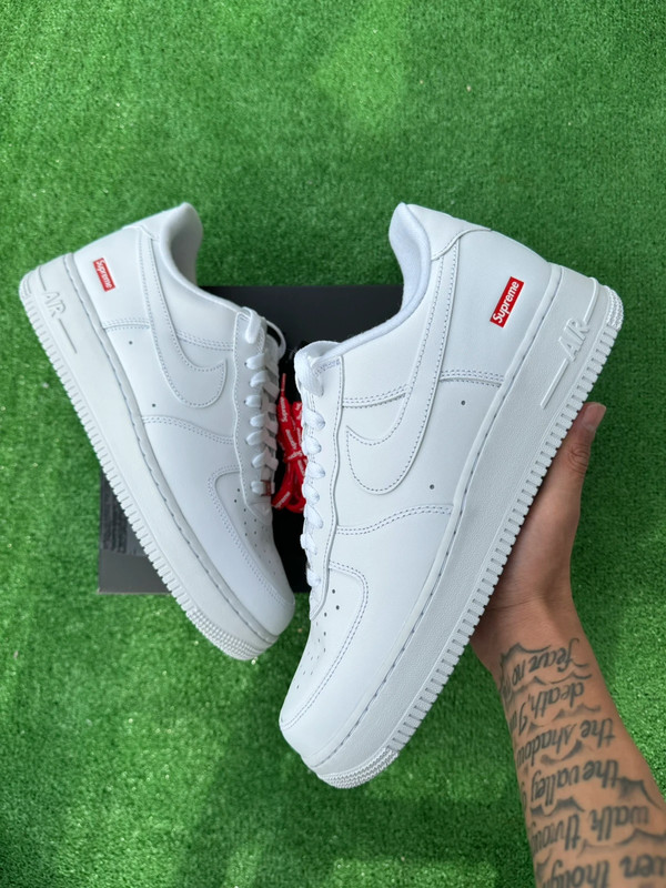 Nike Air Force 1 Low Supreme White Vinted