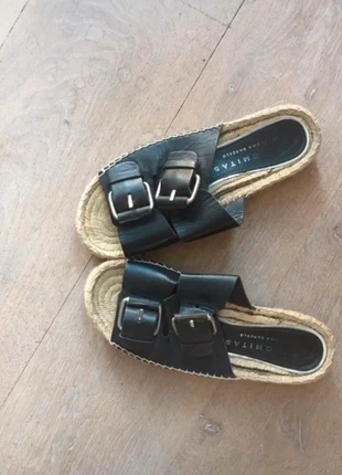 Lederen platform sandalen, merk: Paloma Barcelo, staat: Goed, maat: 37, € 15,00, € 16,45 inclusief Kopersbescherming