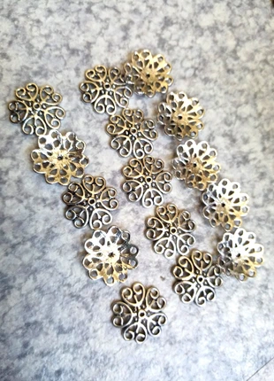 Lot de 15 pendentifs calottes argentées en métal de 20 mm, zustand: Neu, 5,00 €, 5,95 € inklusive Vinted-Käuferschutz