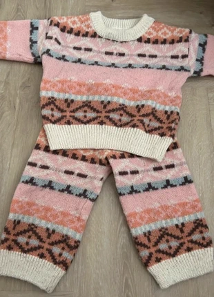 Winterset gekleurd, marque: merkloos, état: Très bon état, taille: 18-24 mois / 86 cm, 2,50 €, 3,33 € Protection acheteurs incluse