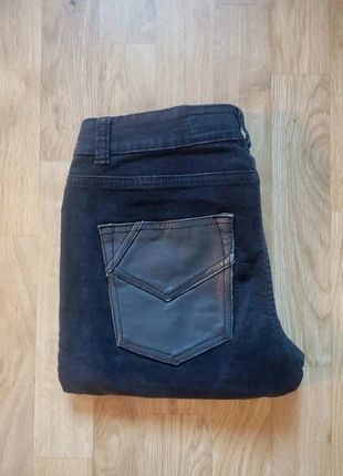 Jean droit Zadig & Voltaire noir taille 38, brand: Zadig & Voltaire, condizioni: Ottime, taglia: IT 38 | W28, €10.00, €11.20 include la Protezione acquisti