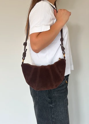 NEW faux suede bag, staat: Nieuw zonder prijskaartje, € 32,00, € 34,30 inclusief Kopersbescherming