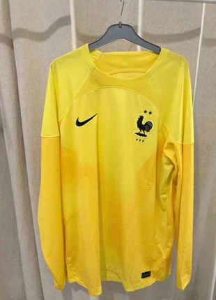 Maillot Nike football gardien équipe de France de football taille M neuf, marque: Nike, état: Neuf sans étiquette, taille: M, 35,00 €, 37,45 € Protection acheteurs incluse