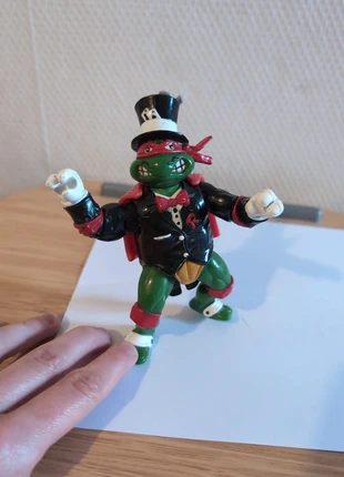Raph the magnificent tortue ninja, marke: Playmates Toys, zustand: Zufriedenstellend, größe: Einheitsgröße, 12,00 €, 13,30 € inklusive Vinted-Käuferschutz