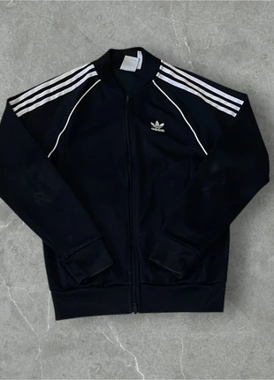 Pull adidas noir original logo brodé, marca: adidas, estado: Muito bom, tamanho: S, €24.99, €26.94 inclui Proteção do Comprador