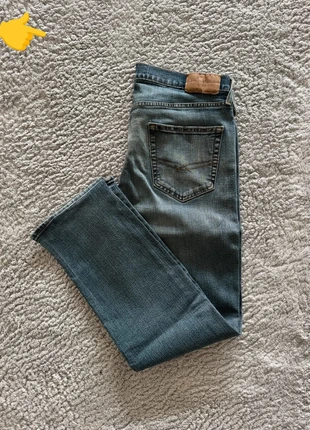 Jean Levi’s Signature S51 Vintage 00s bleu - Straight Fit - W34L30 (FR44), brand: Levi's, condition: Very good, size: W34, €22.90, €24.75 includes Buyer Protection Pro