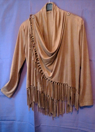 Hemd met franjes, staat: Nieuw zonder prijskaartje, maat: XL / 42 / 14, € 15,00, € 16,45 inclusief Kopersbescherming