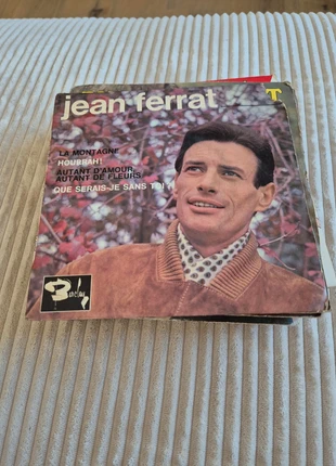 45T jean ferrat la montagne, zustand: Gut, 1,00 €, 1,75 € inklusive Vinted-Käuferschutz
