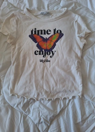 Blusa borboleta butterfly da bershka, marca: Bershka, estado: Muito bom, tamanho: 12 anos / 152 cm, €2.00, €2.80 inclui Proteção do Comprador