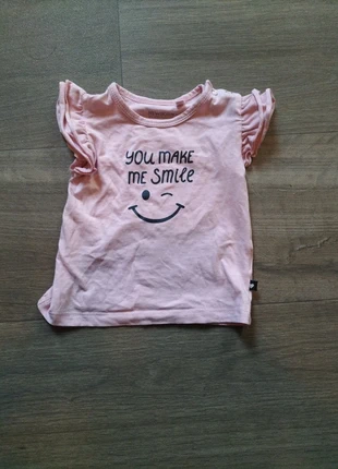 Shirtje korte mouw , marque: New Born, état: Bon état, taille: 3-6 mois / 62 cm, 1,00 €, 1,75 € Protection acheteurs incluse