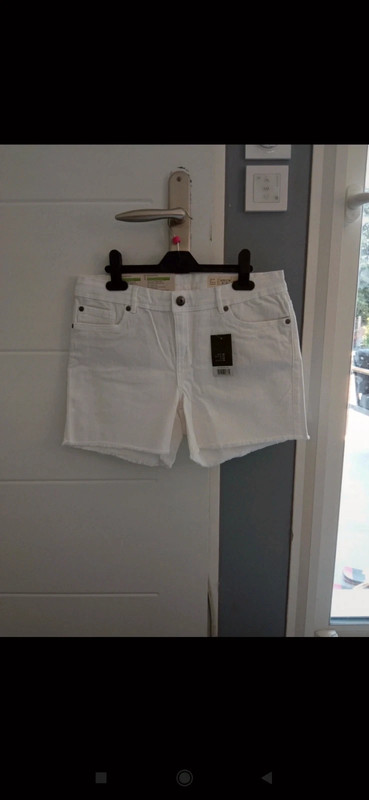 Lot de 2 shorts pour femme, neuf 3