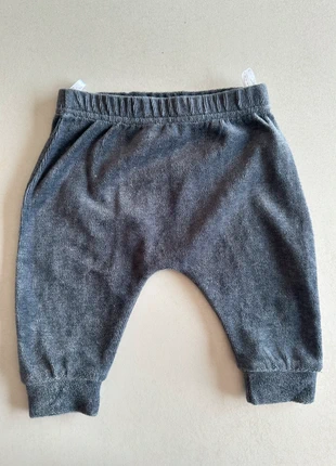 Pantalon bébé, marke: Zeeman, zustand: Sehr gut, größe: 3-6 Monate / 62, 1,00 €, 1,75 € inklusive Vinted-Käuferschutz