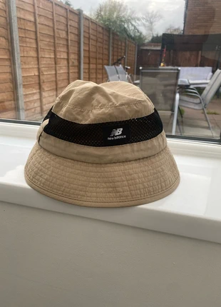 New balance bucket hat, brand: New Balance, condition: Very good, size: M, £5.00, £5.95 includes Buyer Protection