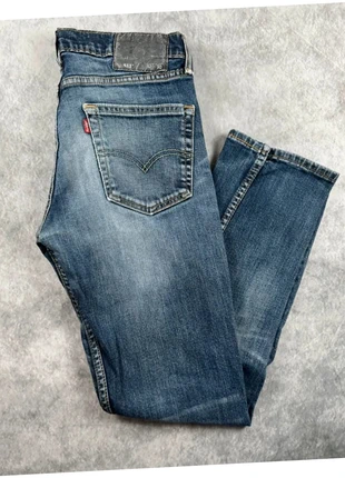 Jean levis homme W32L30 ( FR 40 ) coupe droite bleu marine style vintage tendance, marke: Levi's, zustand: Sehr gut, größe: M, 19,90 €, 21,60 € inklusive Vinted-Käuferschutz