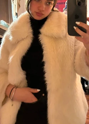 Manteau fausse fourrure blanc vintage, marque: Fourrure, état: Très bon état, taille: S / 36 / 8, 25,00 €, 26,95 € Protection acheteurs incluse