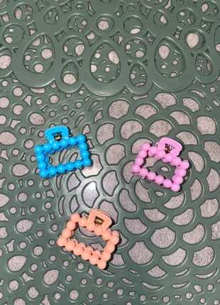 NIEUW, set van 3 haarclipjes (handtasjes), marca: H&M, estado: Novo sem etiquetas, €1.00, €1.75 inclui Proteção do Comprador