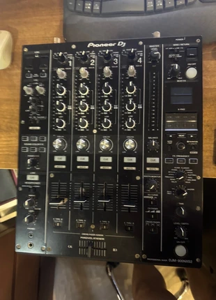pioneer djm900 nexus 2 mixer for sale good condition, brand: Pioneer, condition: Satisfactory, £1,000.00, £1,030.00 includes Buyer Protection