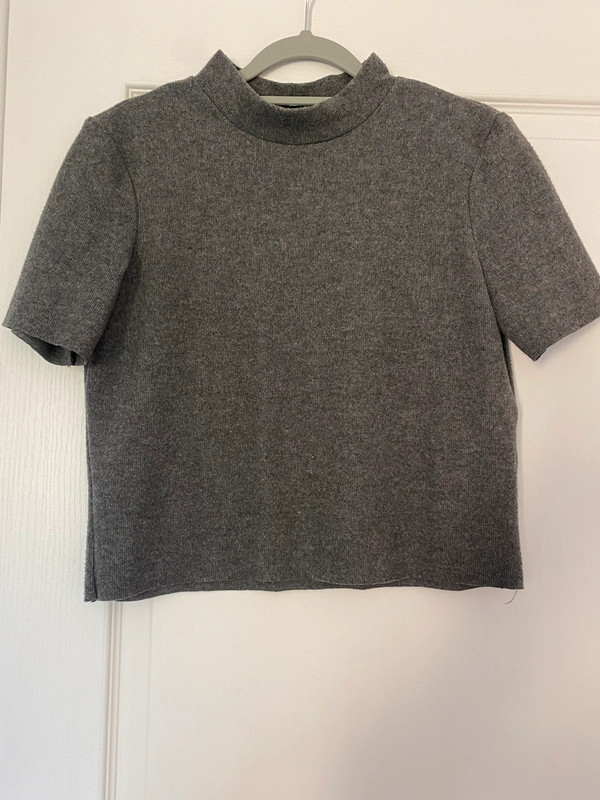 crop top gris zara 1