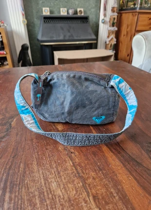 Quicksilver small handbag, grey blue, very good condition, brand: Quicksilver, condition: Very good, £6.00, £7.00 includes Buyer Protection