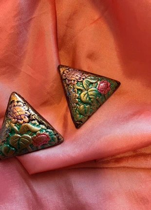 Handmade Vintage triangle stud earrings with engravings, brand: Vintage Love, condition: New without tags, €7.00, €8.05 includes Buyer Protection