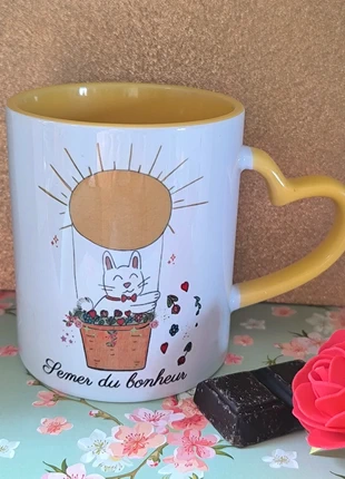 Mug artisanal, merk: Fait Main, staat: Heel goed, € 12,00, € 13,30 inclusief Kopersbescherming