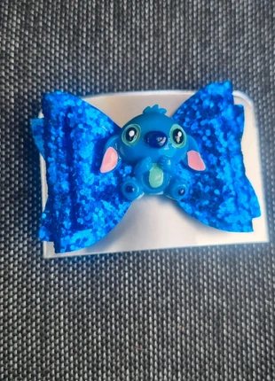 Haar strikje Stitch 🎀, staat: Nieuw met prijskaartje, € 2,50, € 3,33 inclusief Kopersbescherming