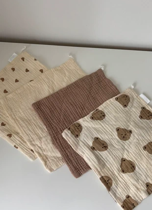 Brown & beige Teddy square cloths, brand: Shein, condition: Very good, £1.50, £1.92 includes Buyer Protection
