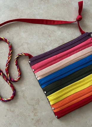 mini colorful hippie bag multi zip, marque: Vintage Dressing, état: Très bon état, 8,00 €, 9,10 € Protection acheteurs incluse