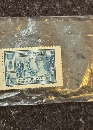 Timbre vignette pour nos orphelins neuf, zustand: Neu, mit Etikett, 5,00 €, 5,95 € inklusive Vinted-Käuferschutz