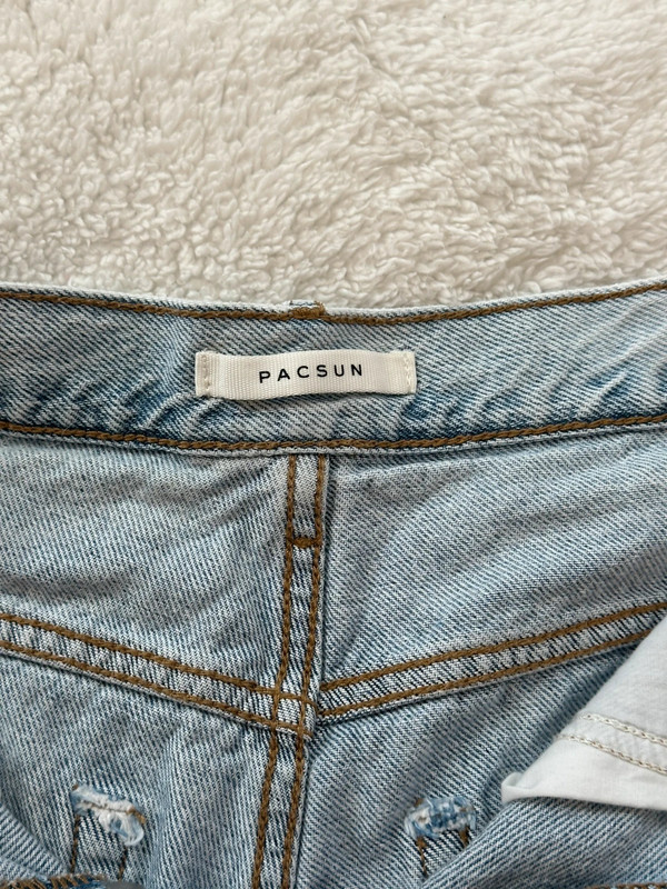 Pacsun Women’s Distressed Boy Shorts 2