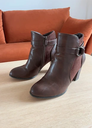 Bottines à talons prune, marca: CHC-Shoes, estado: Muito bom, tamanho: 38, €4.50, €5.43 inclui Proteção do Comprador