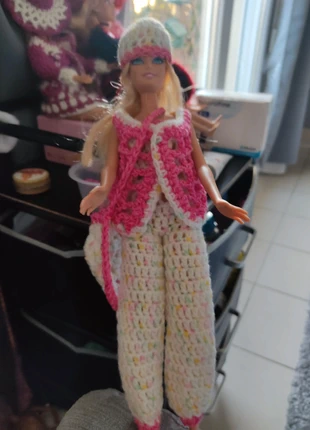 Vêtements pour Barbie 2€, marke: Fait Main, zustand: Sehr gut, größe: 24–36 Monate / 92, 2,00 €, 2,80 € inklusive Vinted-Käuferschutz