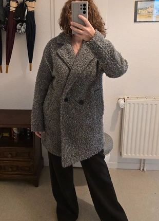 Oversize Teddy Coat / Bouclé Coat by Bershka - Size L, marque: Bershka, état: Très bon état, taille: L / 40 / 12, 15,00 €, 16,45 € Protection acheteurs incluse
