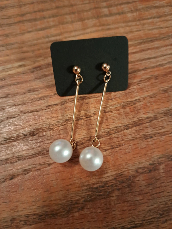 Gold earrings with pearls 1