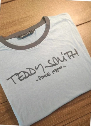 Tee-shirt Teddy Smith since 1989 taille L bleu, merk: Teddy Smith, staat: Heel goed, maat: L, € 8,00, € 9,10 inclusief Kopersbescherming