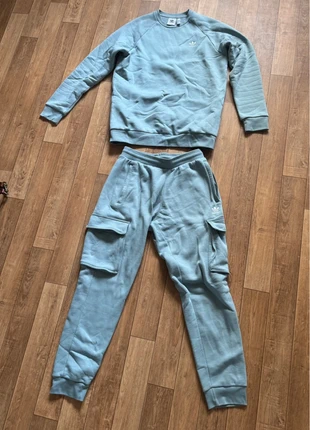 Ensemble survêtement Adidas, merk: adidas, staat: Nieuw zonder prijskaartje, maat: M, € 64,00, € 67,90 inclusief Kopersbescherming