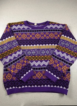 886 - pull col rond violet avec motifs vintage mixte taille L, marque: Vintage Dressing, état: Très bon état, taille: L, 20,00 €, 21,70 € Protection acheteurs incluse