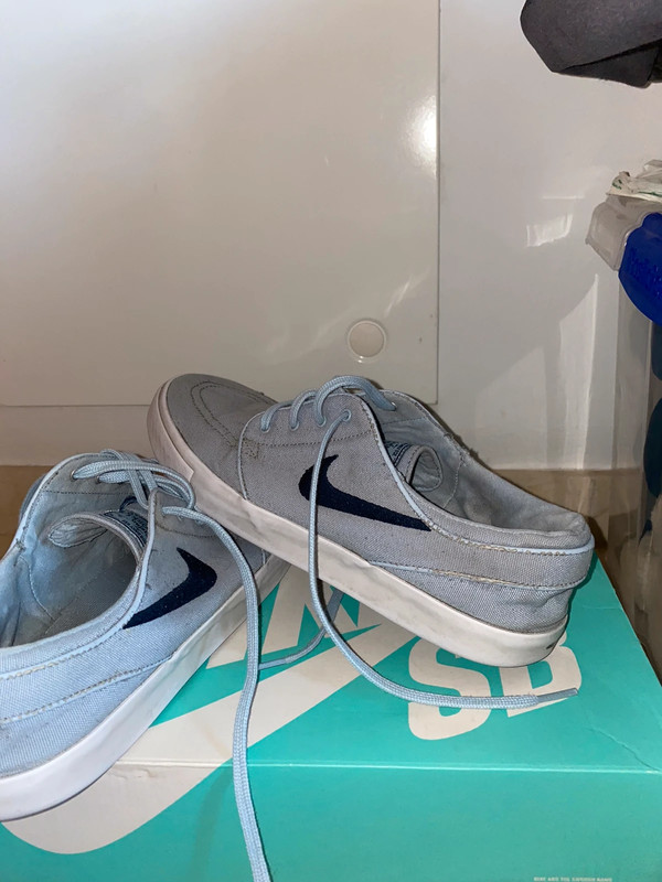 Janoski clearance azul bebe