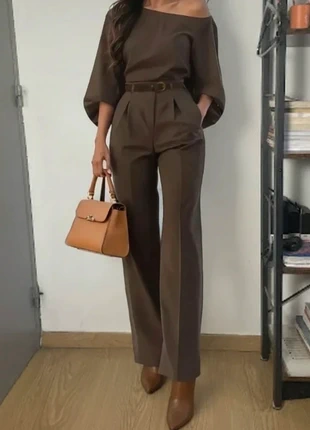 Ensemble marron asymétrique chic - top épaule dénudée & pantalon large (Taille M), marke: Vintage Dressing, zustand: Neu, mit Etikett, größe: M / 38 / 10, 54,99 €, 58,44 € inklusive Vinted-Käuferschutz