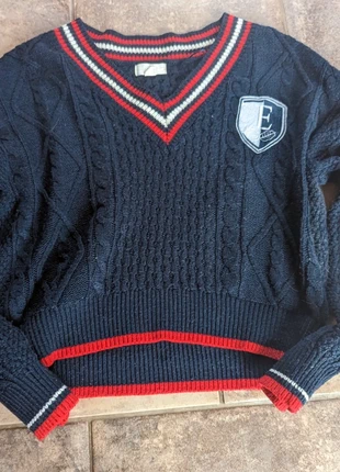 Pull col v, brand: Jennyfer, condition: Good, size: XS, €2.00, €2.80 includes Buyer Protection