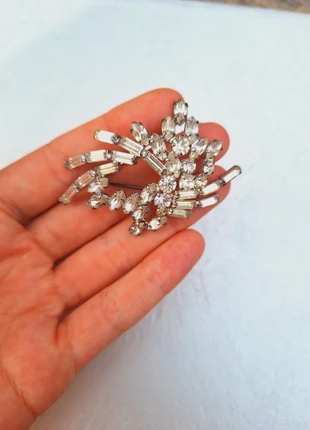 Spilla Vintage, brand: Vintage Dressing, condizioni: Ottime, €7.00, €8.05 include la Protezione acquisti