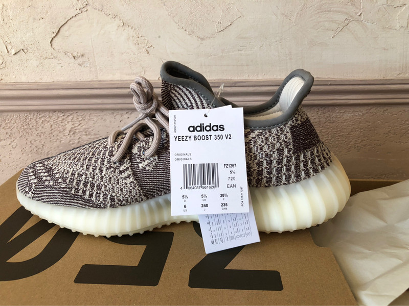 Yeezy 350 2025 maat 38