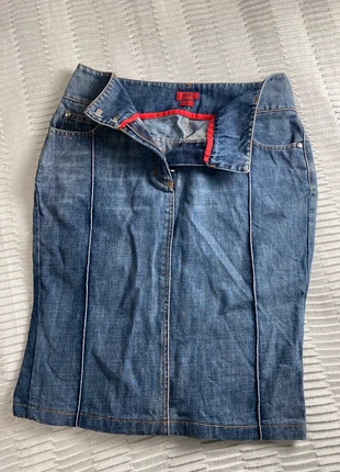 Gonna al ginocchio denim Hugo Boss taglia M, marke: Hugo Boss, zustand: Sehr gut, größe: M / 38 / 10, 19,90 €, 21,60 € inklusive Vinted-Käuferschutz