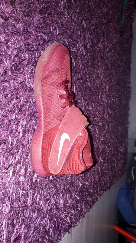 Chaussures de basketball Nike Kyrie 2 Bordeaux 38 Vinted