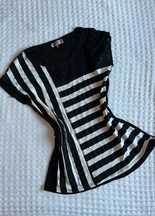 Top en rayures bicolores avec dentelles, marque: K Woman, état: Très bon état, taille: M / 38 / 10, 15,00 €, 16,45 € Protection acheteurs (Pro) incluse