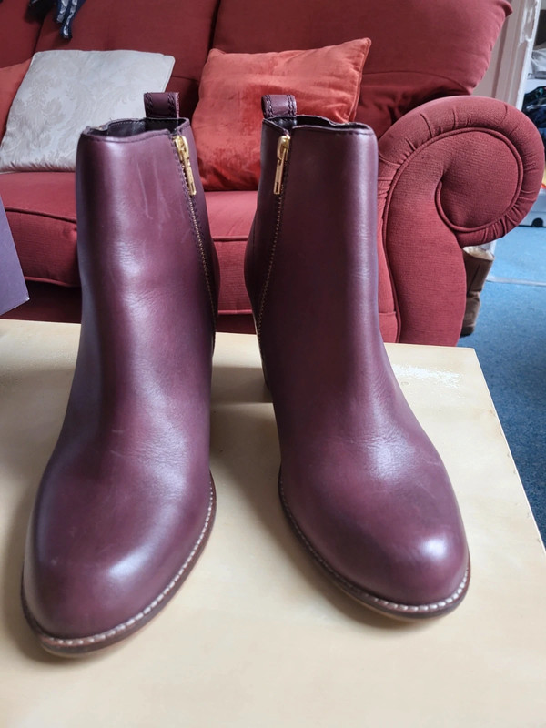 Carvela sale purple boots