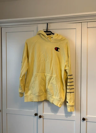 Pull Champion, brand: Champion, condition: Good, size: S / 36 / 8, €2.50, €3.33 includes Buyer Protection