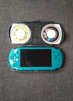 PSP 3004 + 2 Juegos y Funda, merk: PlayStation, staat: Nieuw zonder prijskaartje, € 84,90, € 89,85 inclusief Kopersbescherming